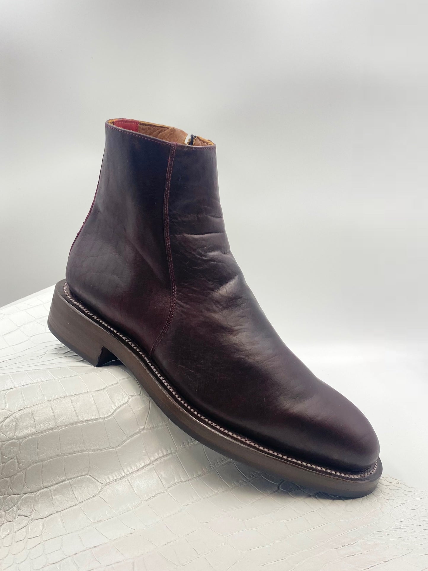 Bliskavka Zip Up Boot in Buffalo Black Cherry